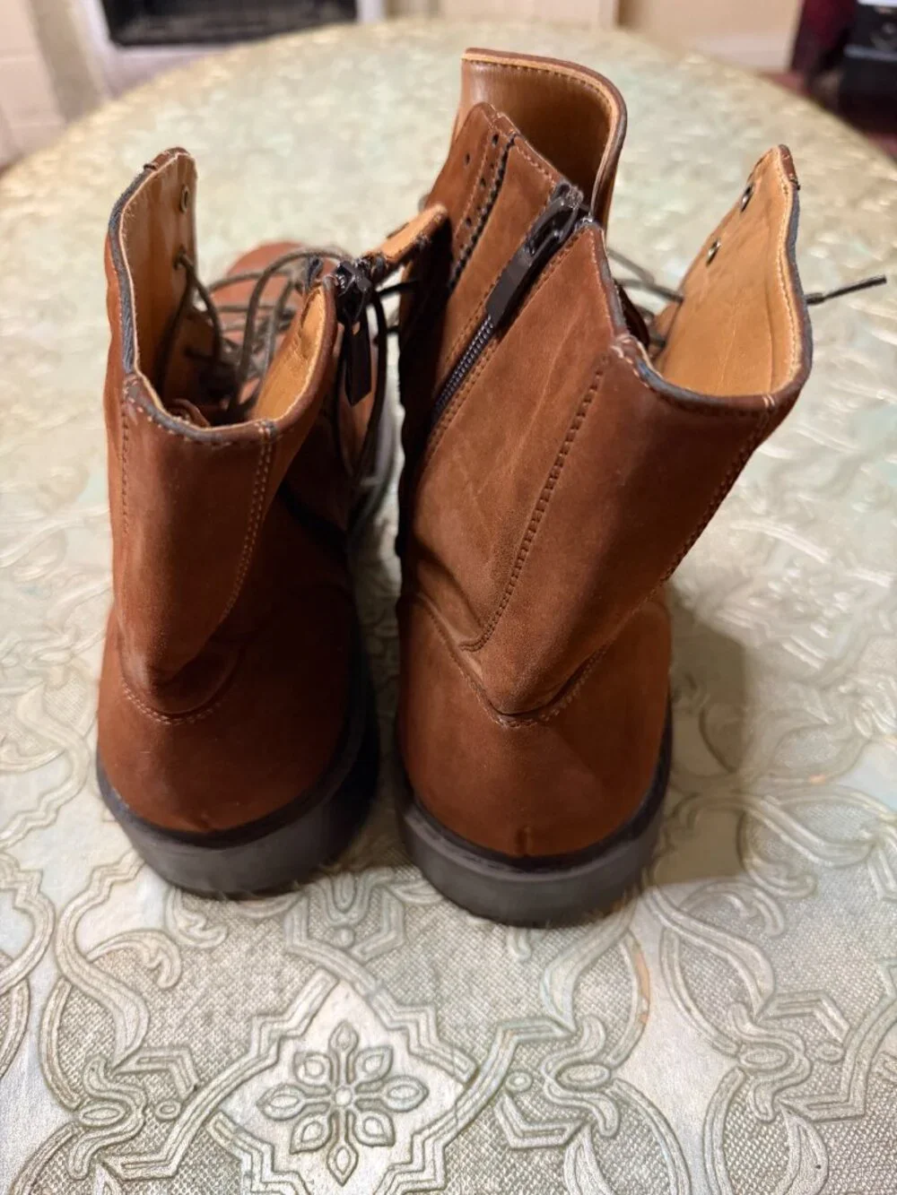 Kenneth Cole Unlisted